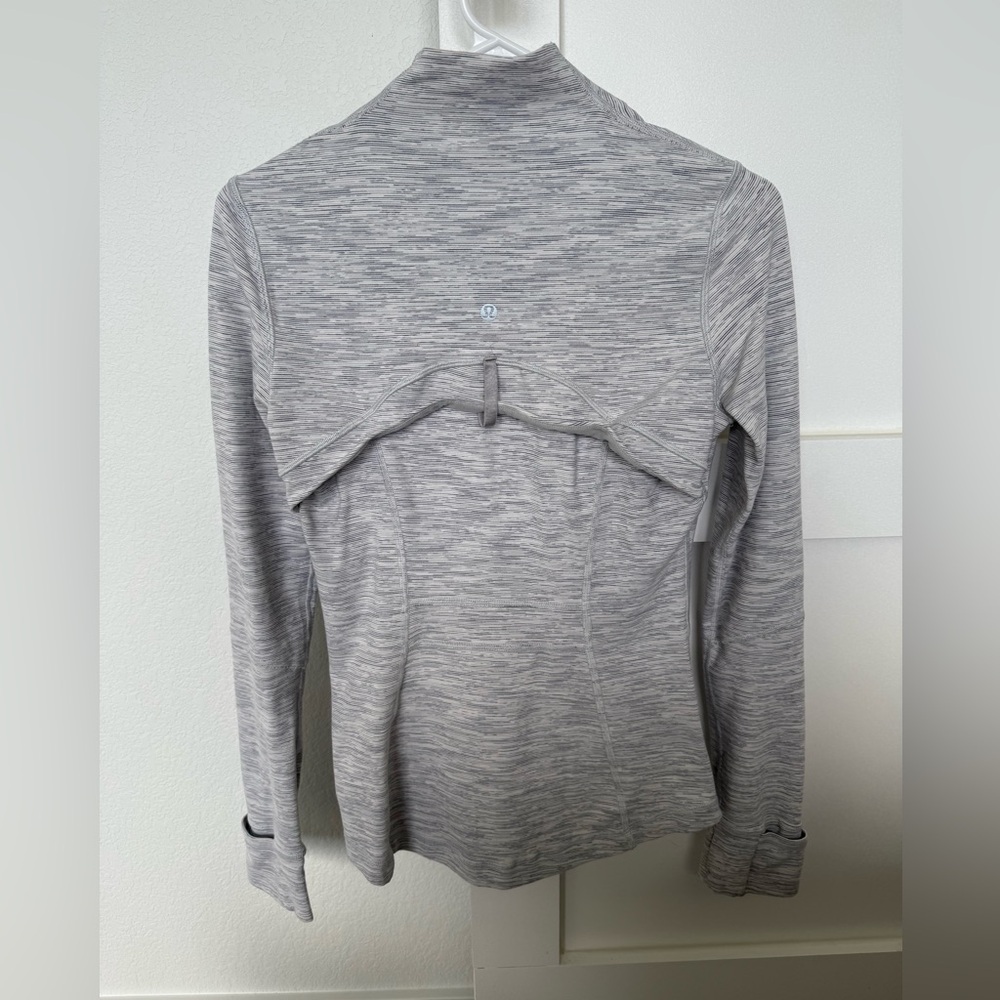Lululemon Define Jacket - Picture 2 of 3